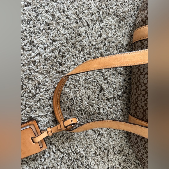 Coach extra large tote Used condition - Picture 6 of 13